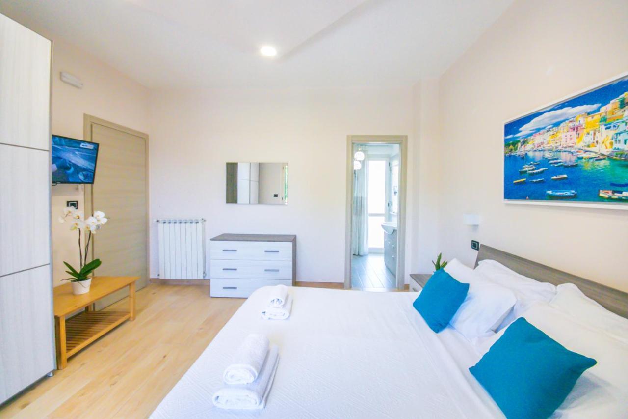 Perla Stabia Bed & Breakfast กาสเตลลัมมาเร ดิ สตาเบีย ภายนอก รูปภาพ