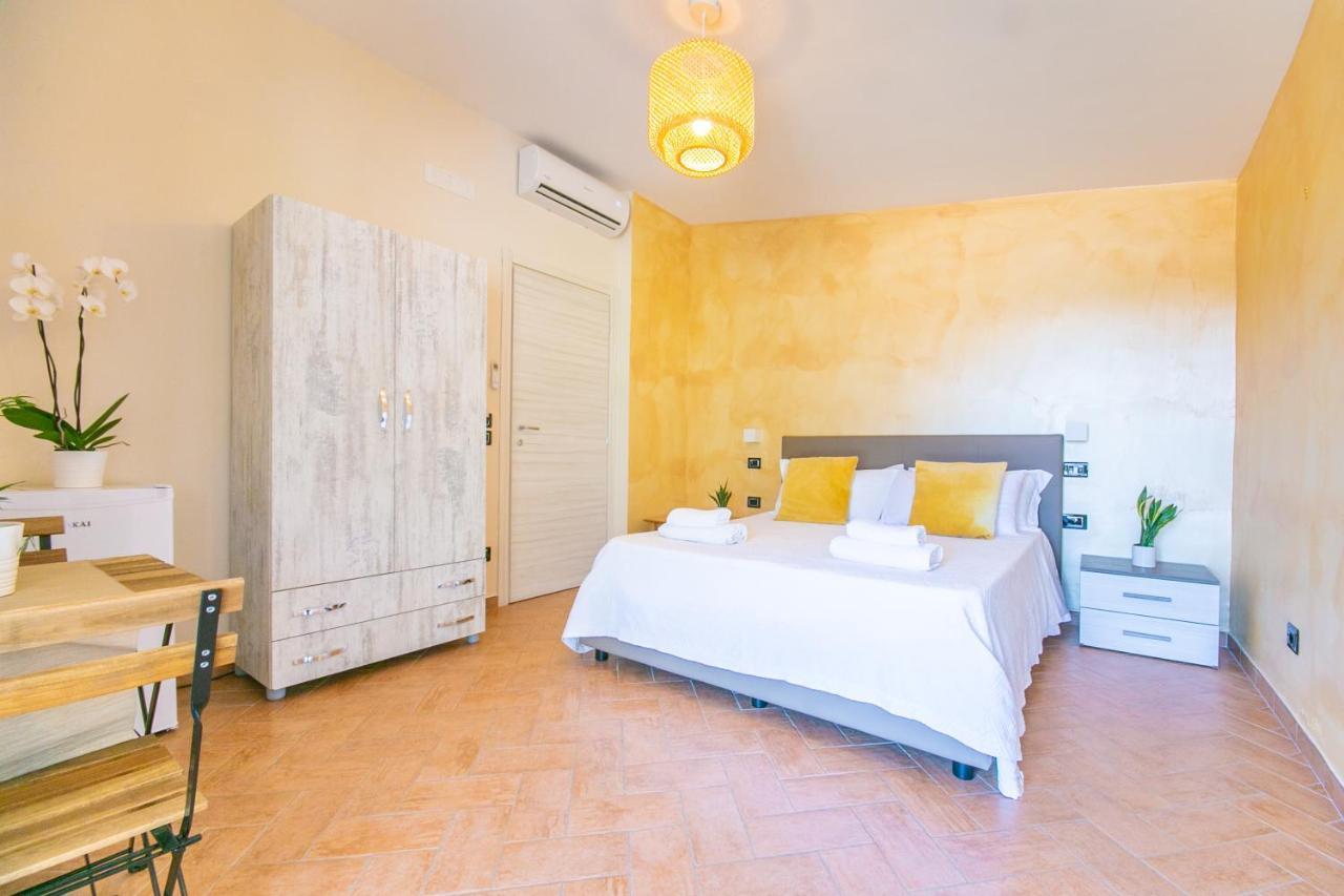 Perla Stabia Bed & Breakfast กาสเตลลัมมาเร ดิ สตาเบีย ภายนอก รูปภาพ